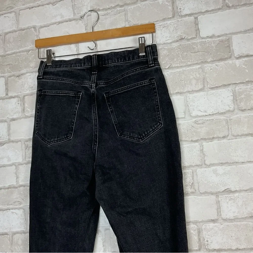Abercrombie & Fitch Curve Love The Slim Straight Ultra High Rise Jeans Size 4